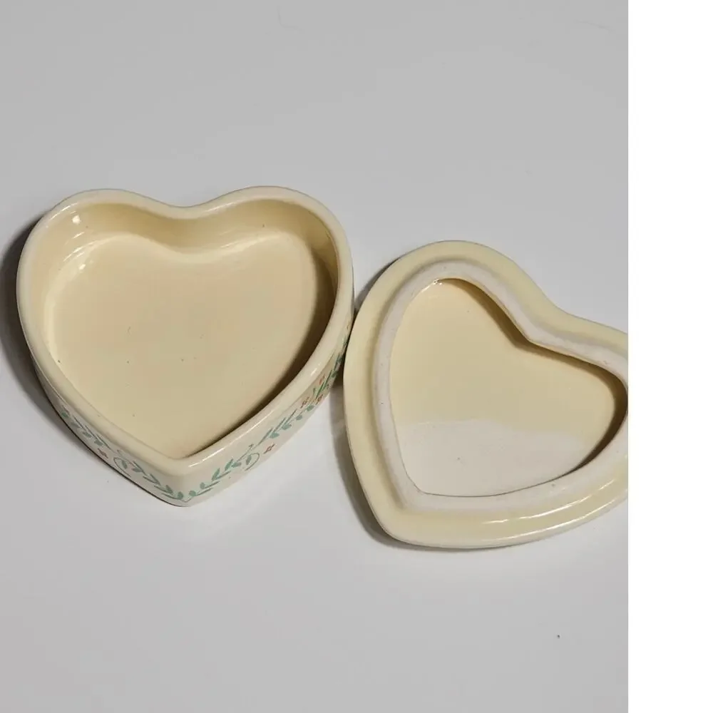 Vintage 1980s Ceramic Heart Trinket Box 